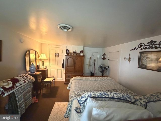 410 S CAMERON ST, Winchester, VA 22601