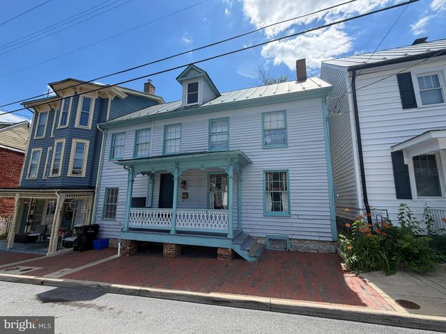 410 S CAMERON ST, Winchester, VA 22601