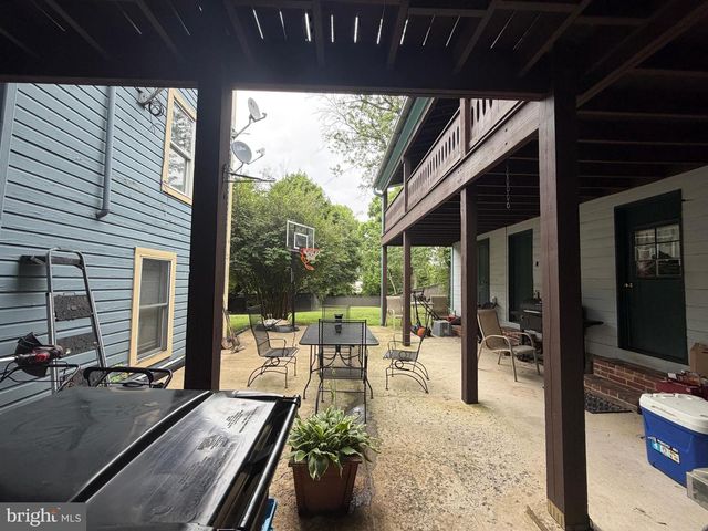 410 S CAMERON ST, Winchester, VA 22601