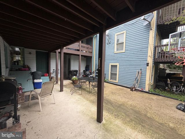 410 S CAMERON ST, Winchester, VA 22601