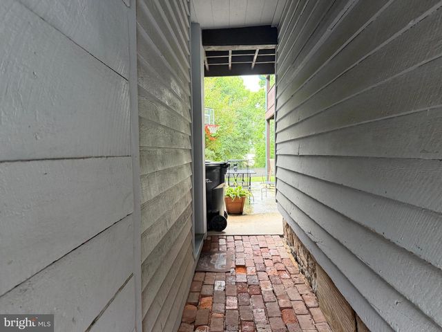 410 S CAMERON ST, Winchester, VA 22601