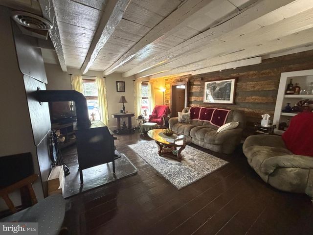 410 S CAMERON ST, Winchester, VA 22601