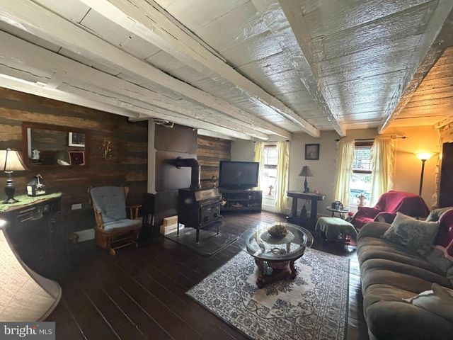 410 S CAMERON ST, Winchester, VA 22601