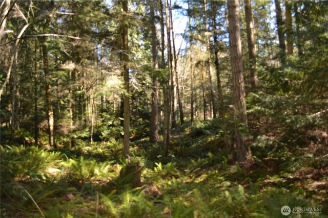 999 E Sequim Bay Road, Sequim, WA 98382