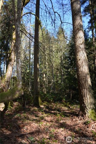 999 E Sequim Bay Road, Sequim, WA 98382