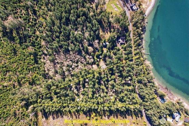 999 E Sequim Bay Road, Sequim, WA 98382