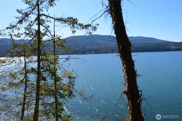 999 E Sequim Bay Road, Sequim, WA 98382