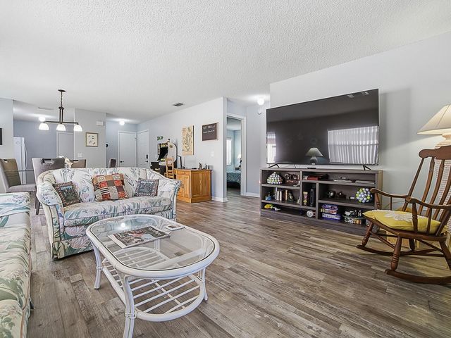 1202 FERNANDO LANE, The Villages, FL 32159