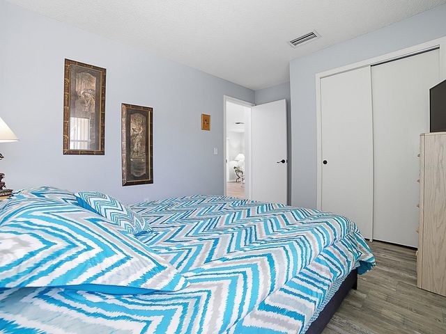 1202 FERNANDO LANE, The Villages, FL 32159