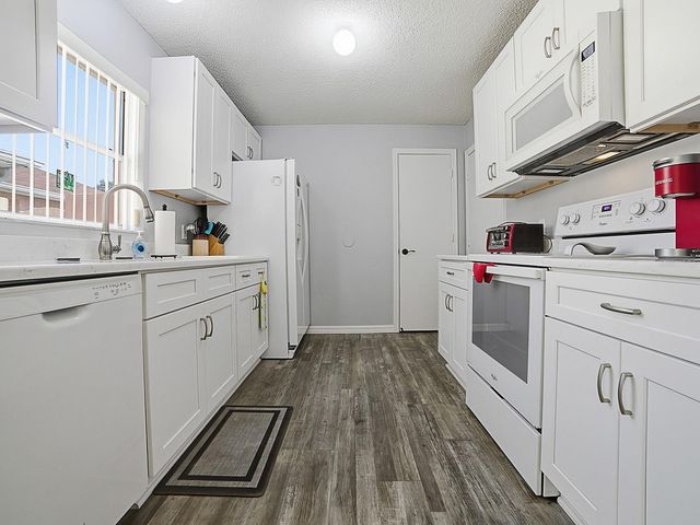 1202 FERNANDO LANE, The Villages, FL 32159