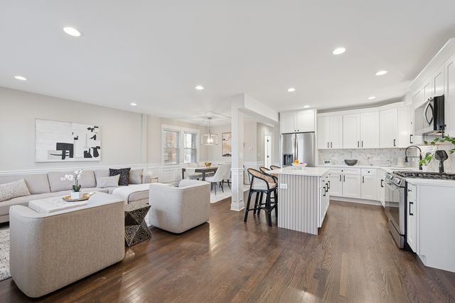 7654 S Seeley Avenue, Chicago, IL 60620