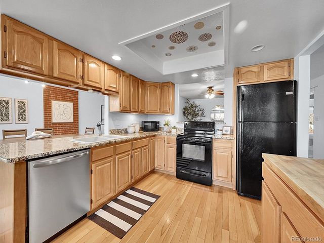 974 Xenophon Ct, Golden, CO 80401