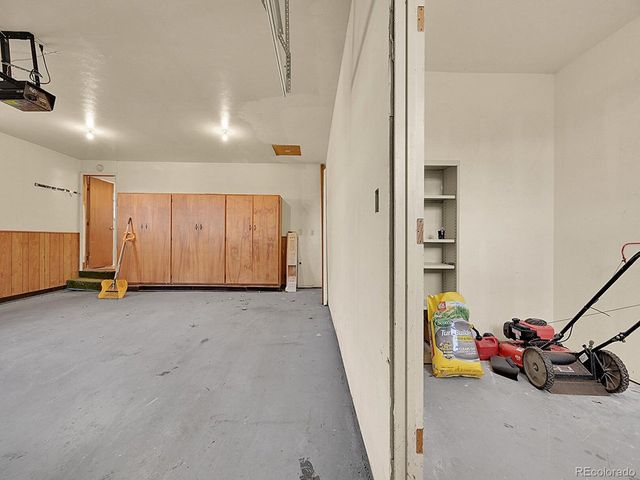 974 Xenophon Ct, Golden, CO 80401