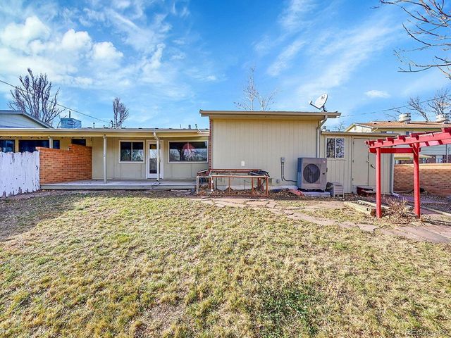 974 Xenophon Ct, Golden, CO 80401
