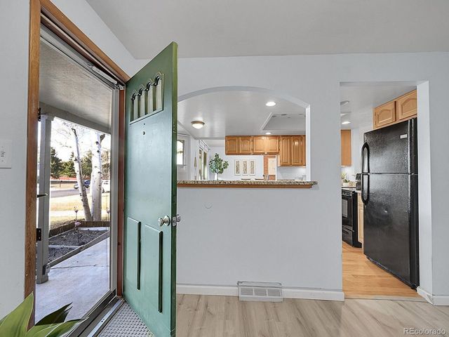 974 Xenophon Ct, Golden, CO 80401