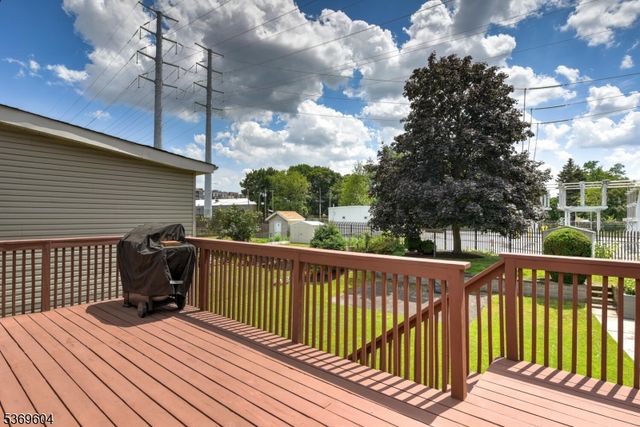27 Carmer Ave, Belleville Twp., NJ 07109