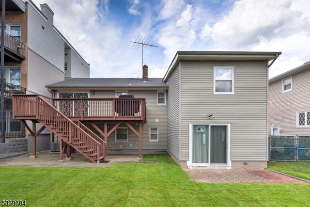 27 Carmer Ave, Belleville Twp., NJ 07109