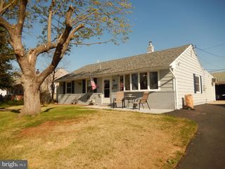 2840 CLIFTON DRIVE, Bensalem, PA 19020