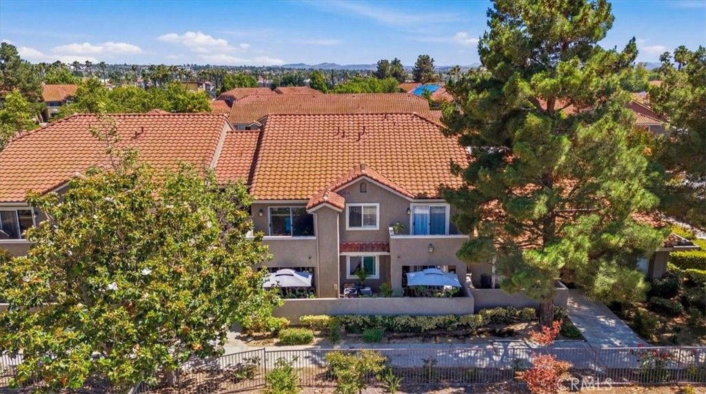 Image 23 of property listing at 200 E Alessandro 71, Riverside, CA 92508