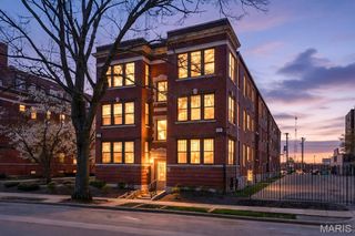 615 Clara Avenue 2A, St Louis, MO 63112