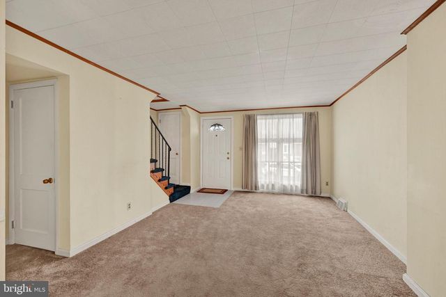 7929 SAINT CLAIRE LN, Baltimore, MD 21222