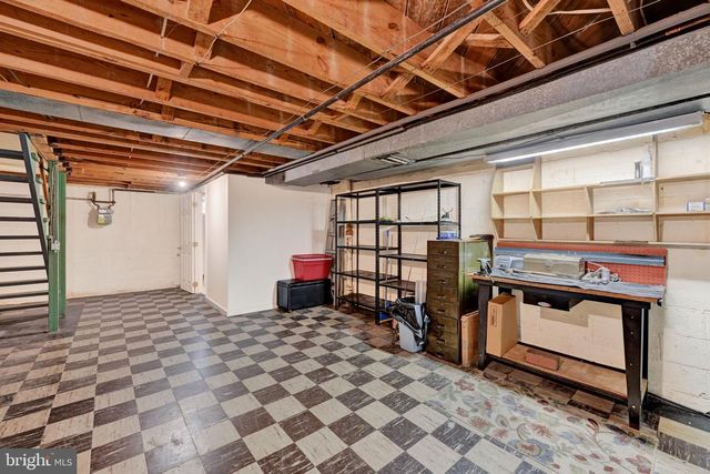 7929 SAINT CLAIRE LN, Baltimore, MD 21222