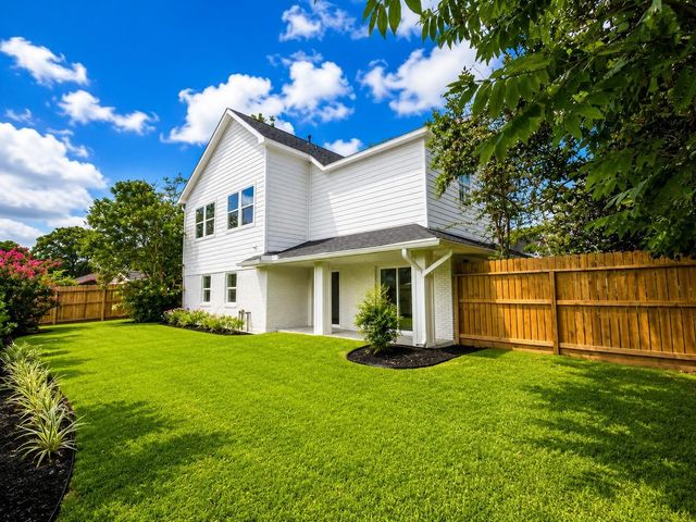 1207 Martin Street, Houston, TX 77018