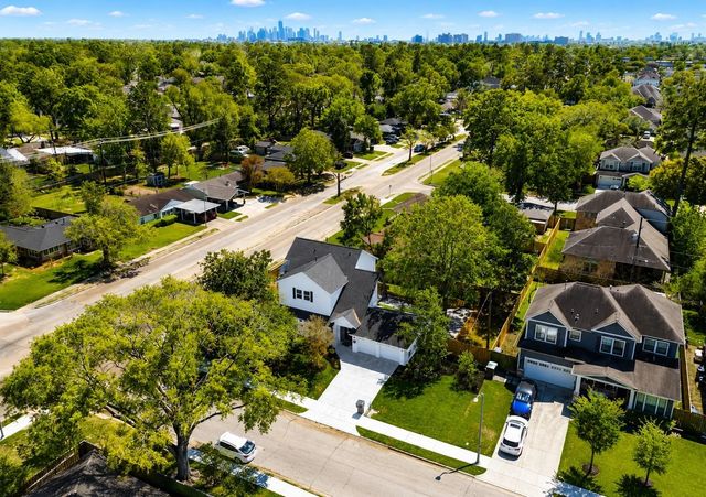 1207 Martin Street, Houston, TX 77018