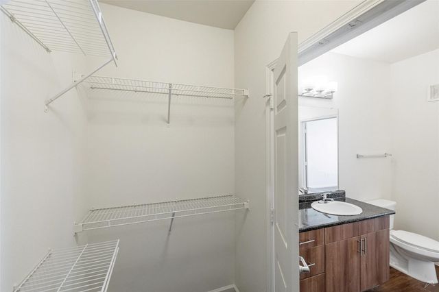 5605 Springdale RD 4-4-4309, Austin, TX 78723