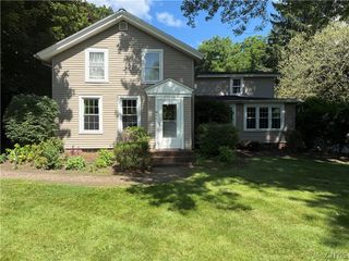 4 Lynacres Boulevard, Dewitt, NY 13066