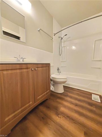 119 Bob LN, Virginia Beach, VA 23454