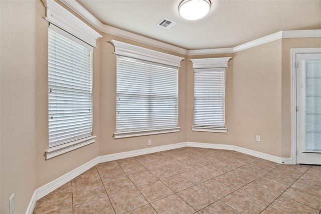 5 Thirsk Lane, Bella Vista, AR 72714