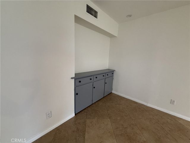 7322 Lindley, Reseda, CA 91335