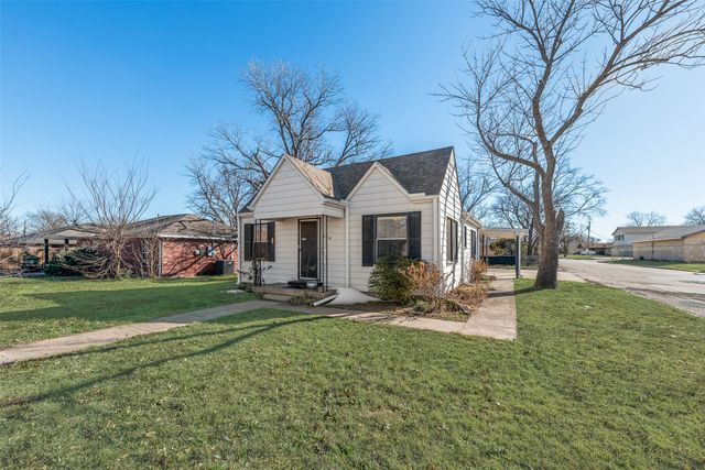 928 W Willow Street, Sanger, TX 76266