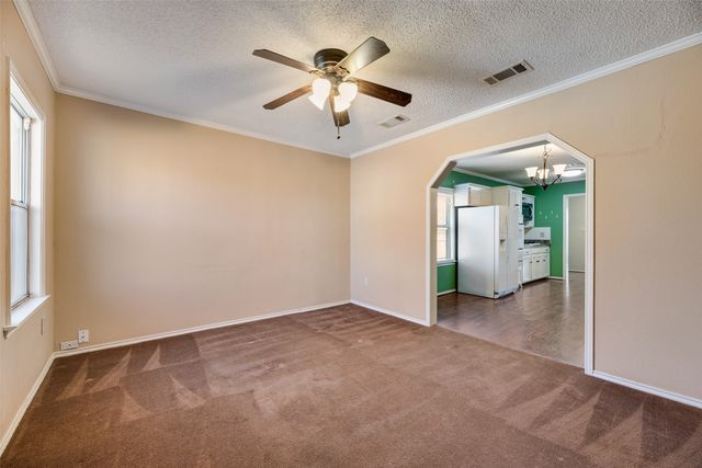 928 W Willow Street, Sanger, TX 76266