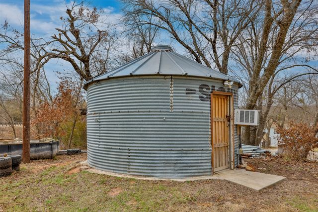 9120 Fm 1201, Gainesville, TX 76240