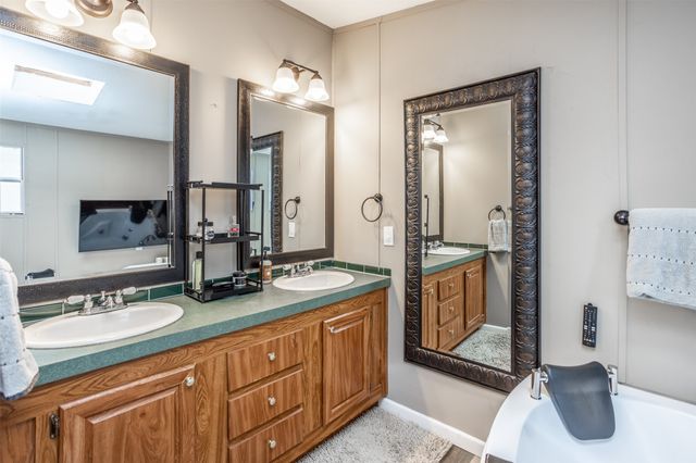 9120 Fm 1201, Gainesville, TX 76240