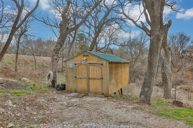 9120 Fm 1201, Gainesville, TX 76240