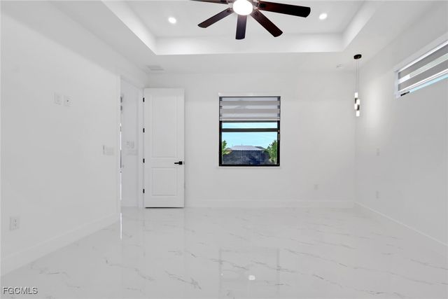 1408 Embers PKWY W, Cape Coral, FL 33993