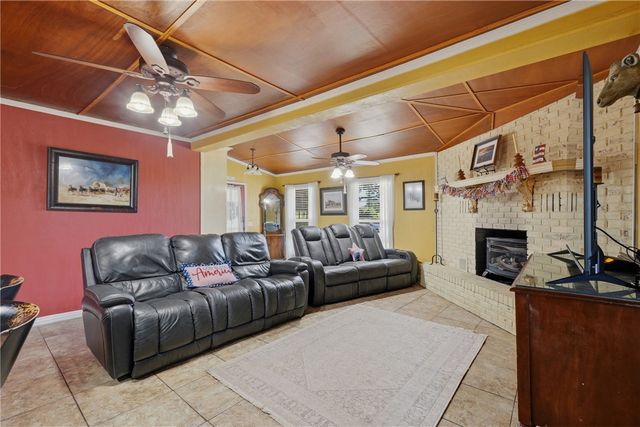 696 Highway 21 N, Berryville, AR 72616