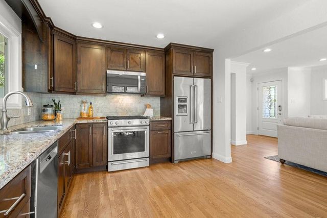 1049 Lucot Way, Campbell, CA 95008
