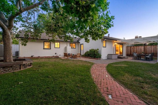 1049 Lucot Way, Campbell, CA 95008