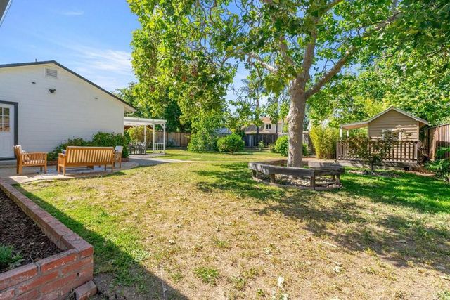 1049 Lucot Way, Campbell, CA 95008