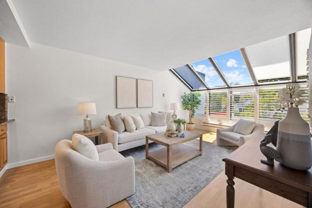816 Balboa Lane, Foster City, CA 94404