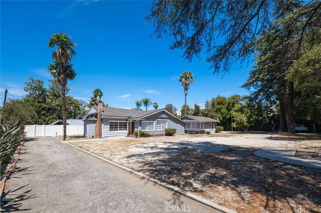 14151 Chandler, Sherman Oaks, CA 91401