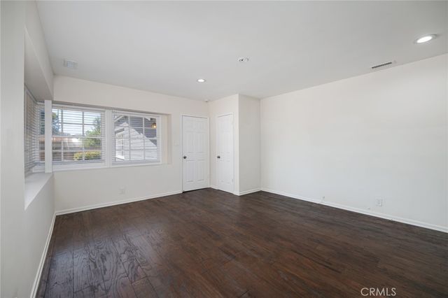 14151 Chandler, Sherman Oaks, CA 91401