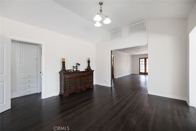 14151 Chandler, Sherman Oaks, CA 91401