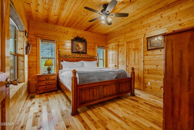 3329 Grouse Ridge Lane, Sevierville, TN 37876