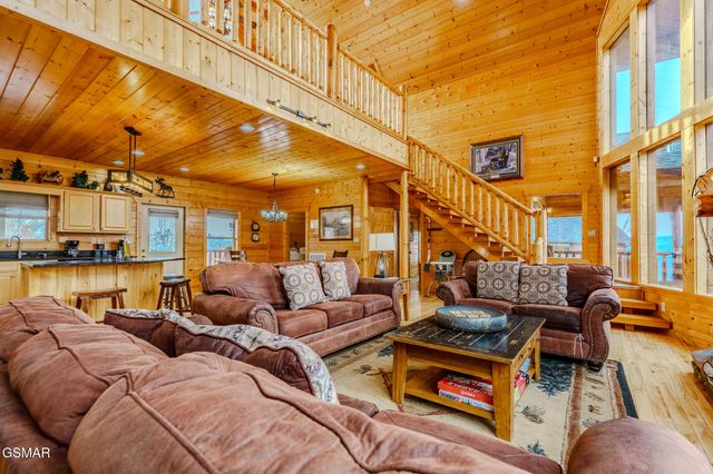 3329 Grouse Ridge Lane, Sevierville, TN 37876