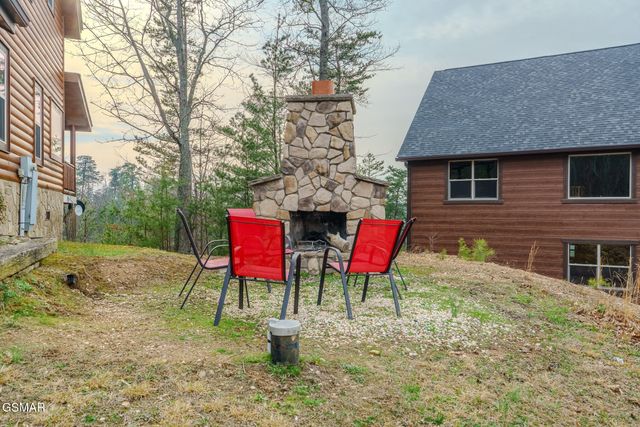 3329 Grouse Ridge Lane, Sevierville, TN 37876